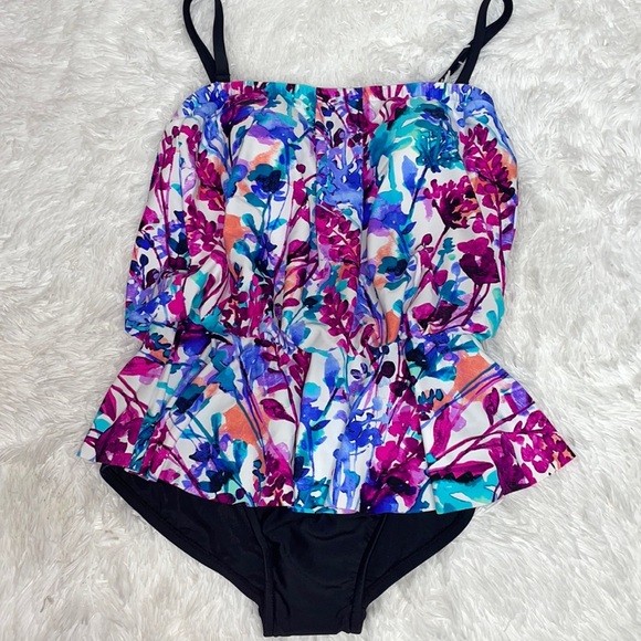NWOT Maxine of Hollywood One Piece Floral and Black Swimsuit - Picture 1 of 11